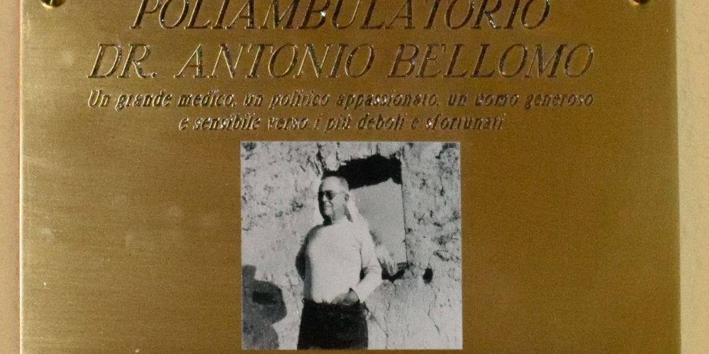 Intitolazione Poliambulatorio di Grotte al Dr. A. Bellomo